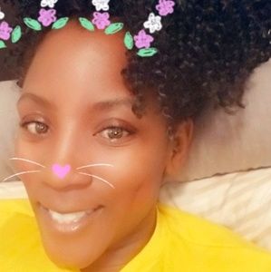 Meet your Posher, Ebonee